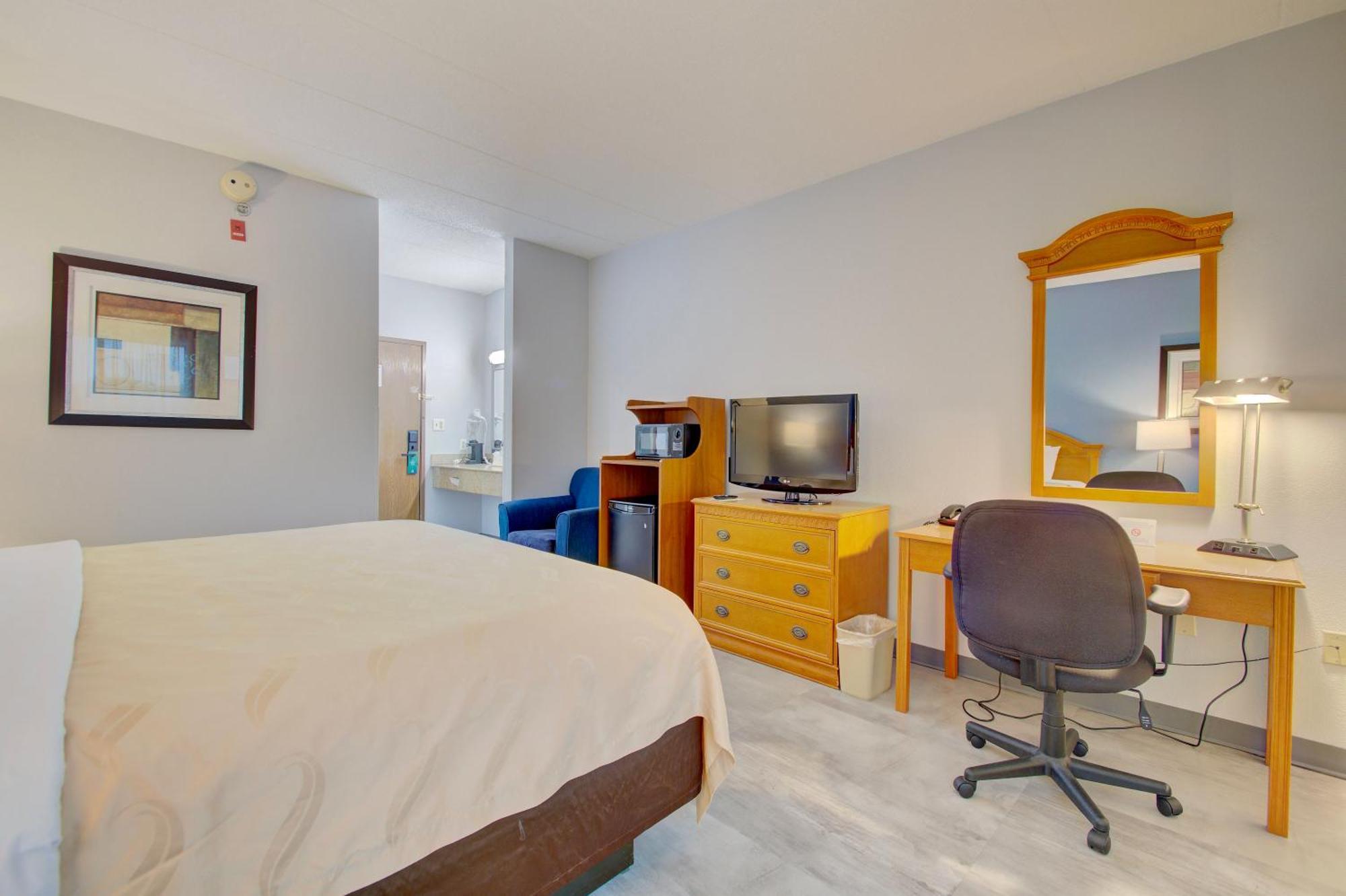 Quality Inn & Suites Cvg Airport Erlanger Dış mekan fotoğraf
