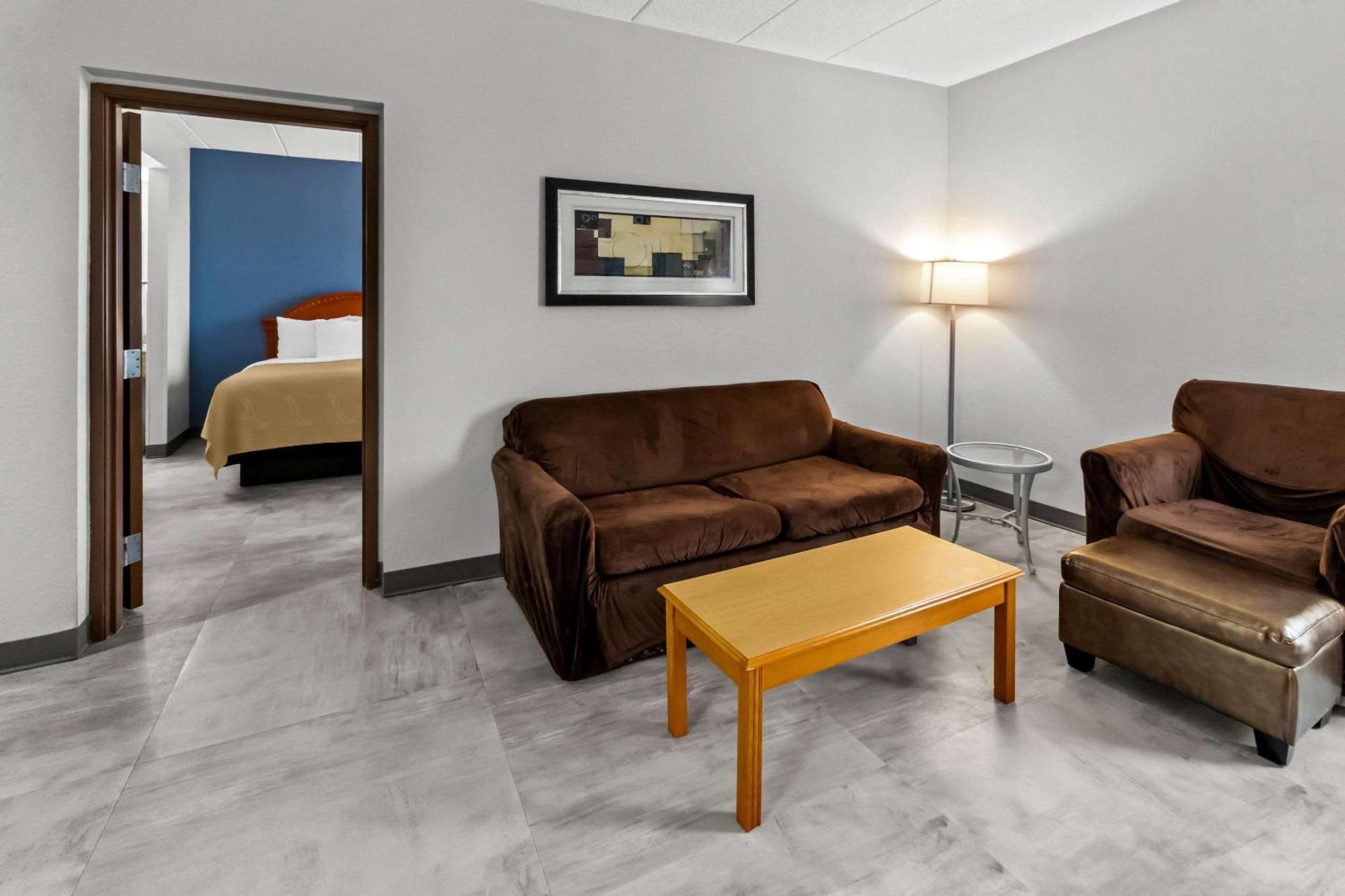 Quality Inn & Suites Cvg Airport Erlanger Dış mekan fotoğraf