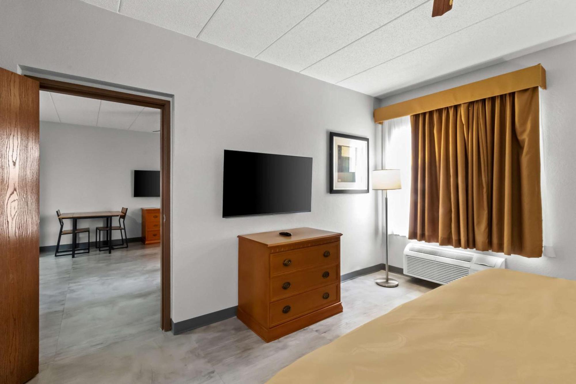 Quality Inn & Suites Cvg Airport Erlanger Dış mekan fotoğraf